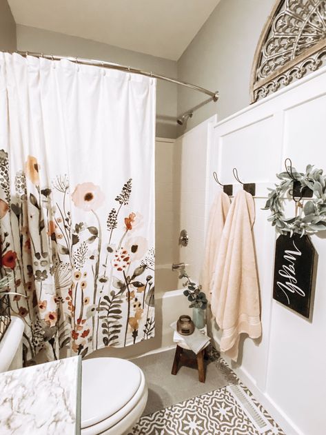 Target Shower Curtains, Shower Curtain With Valance, Farmhouse Shower Curtain, Small Bathroom With Shower, Halloween Shower Curtain, Floral Bathroom, Bright Bathroom, Cool Shower Curtains, Flower Shower Curtain