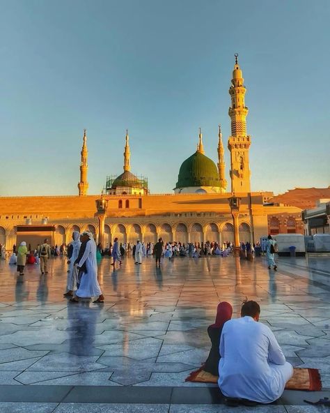 Madina Shareef
Madina hd image
Madina Shareef hd picture
Islamic hd picture
Gumbad e Khazra Gumbad E Khazra, Madina Shareef, Black Mustang, Medina Mosque, Islamic Girl, Photo Art Gallery, Hd Picture, Makkah, Hd Images