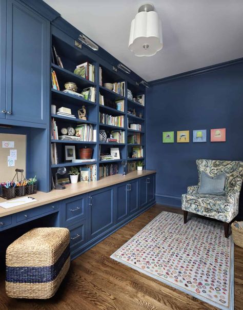 40 Dreamy Home Offices With Libraries For Creative Inspiration Office And Library Combo, Office Library Design, Home Office Library Ideas, Office Library Ideas, Office And Library, Lantern House, Home Office Library, Old Lanterns, Office Library