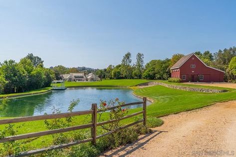 House On 2 Acres, House With Pond In Backyard, Home With Pond, Large Man Made Pond, Pond On Property, Pond Behind House, House Overlooking Pond, Fishing Pond Landscaping, Big Pond Ideas