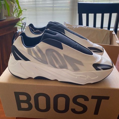 Adidas Yeezy 700 MNVN Analog Yeezy 700 Mnvn, Cool Clothes Ideas, Adidas Yeezy 700, Yeezy 700, Archive Fashion, 12th Man, Adidas Yeezy, Cool Clothes, Hoka Running Shoes