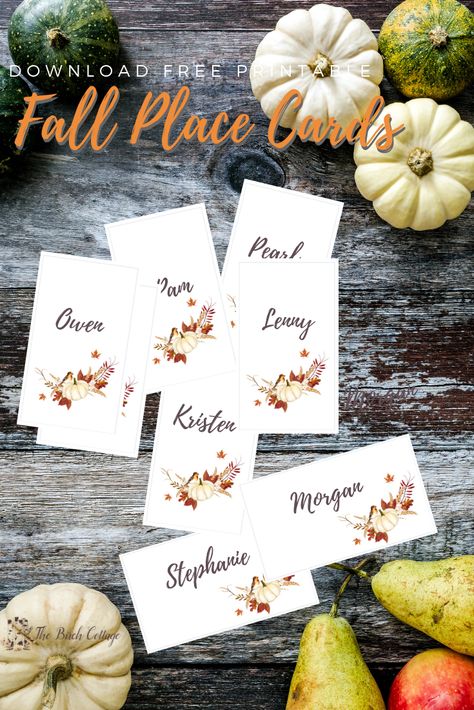 Thanksgiving Place Cards Printable, Fall Place Cards, Thanksgiving Name Cards, Place Cards Thanksgiving, Thanksgiving Prints, Thanksgiving Cards Handmade, Free Thanksgiving Printables, Thanksgiving Entertaining, Printable Place Cards