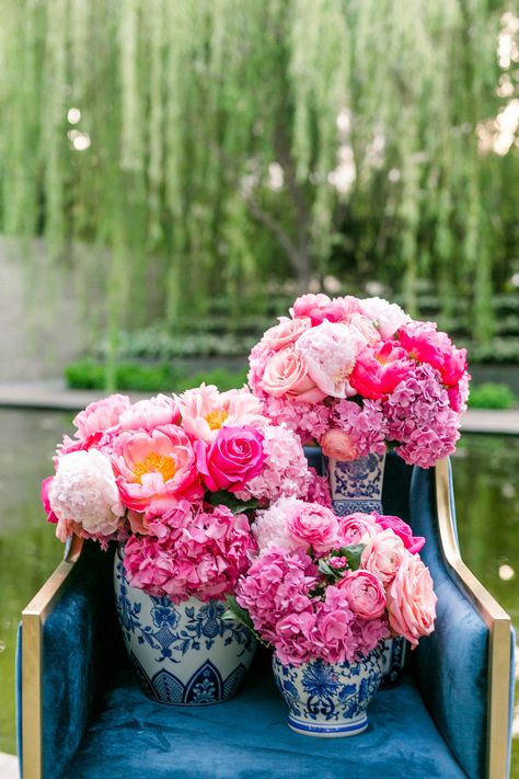 Ginger Jar Styled Shoot - Perch Decor Blue And White Chinoiserie With Pink Flowers, Preppy Centerpieces, Pink And Blue Flower Arrangements, Hot Pink And Navy Wedding, Blue And Pink Party, Ginger Jar Wedding, Blue Pink Wedding, Blue And Pink Wedding, Pink And Blue Wedding