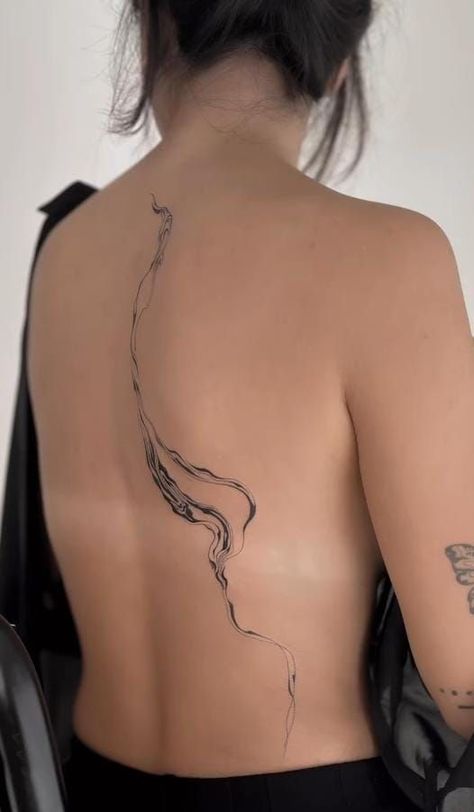 Back Abstract Tattoo, Mermaid Spine Tattoo, Water Flow Tattoo, Aesthetic Tattoo Ideas, Swirl Tattoo, Abstract Tattoo Ideas, Arm Sleeve Tattoos For Women, Pineapple Tattoo, Unique Tattoo Ideas