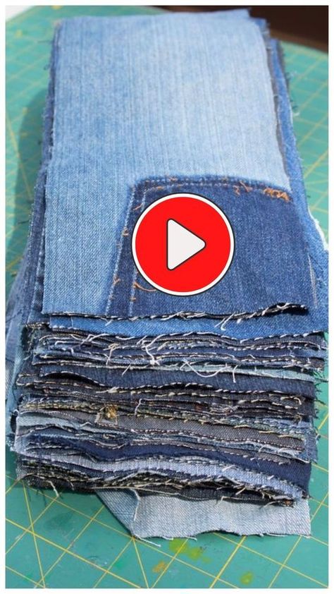 Diy Jeans Crafts, Diy Bags Jeans, Jean Quilt, Denim Bag Diy, Denim Bag Patterns, Denim Crafts Diy, Diy Jeans, Sewing Machine Basics, Blue Jeans Crafts