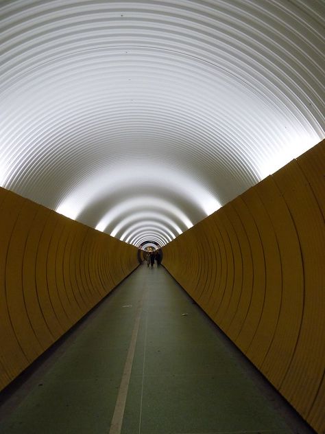 Surreal | Pedestrian tunnel in Stockholm. 15.11.2012 | realdauerbrenner | Flickr Pedestrian Tunnel, Cove Lighting, Indirect Lighting, Light Architecture, Lighting Inspiration, Home Room Design, Ceiling Design, Light Art, 인테리어 디자인