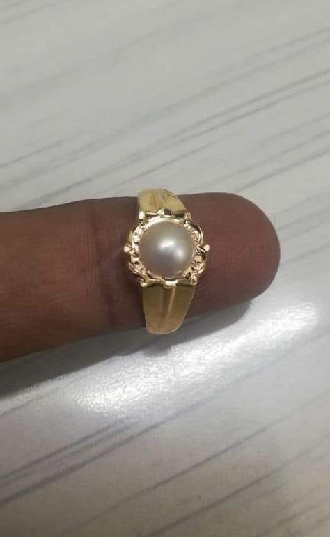 Pearl Ring Design For Men, Pearl Rings In Gold, Gents Gold Ring, Pearl Ring Design, Pearls Ring, Mens Ring Designs, Unique Gold Jewelry Designs, Rings In Gold, Dream Rings