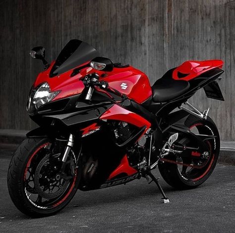 Ktm Supermoto, Suzuki Bikes, Red Bike, Custom Sport Bikes, Suzuki Gsx R, Futuristic Motorcycle, Bike Pic, Suzuki Motorcycle, Hot Bikes