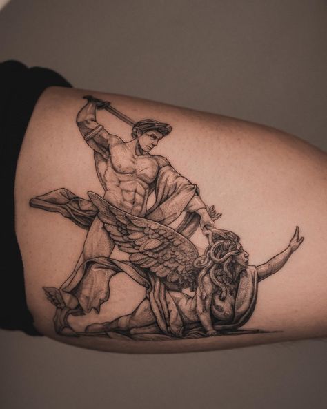 30+ Medusa Tattoos That Will Give Everyone Nightmares - 100 Tattoos Greek Mythology Sleeve Women, Man Tattoos Arm, Piece Work Sleeve Tattoo, Ancient Mythology Tattoos, Ancient Gods Tattoo, Greek Mythology Tattoos Chest, Mythology Tattoos Greek, Perseus And Medusa Tattoo, Men's Tattoo Ideas Arm