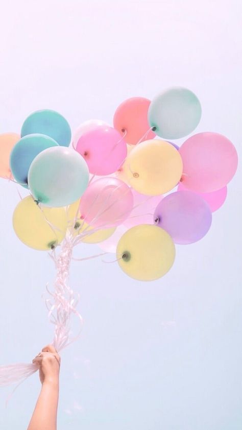 Mischief Aesthetic, We Heart It Aesthetic, It Aesthetic, Iphone Wallpaper Iphone, Balloons Photography, Indian Flag Wallpaper, Happy Birthday Art, Pastel Balloons, Wallpaper Iphone Wallpaper