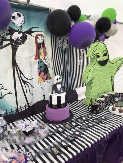 Nightmare Before Christmas Party Decorations, Nightmare Before Christmas Party Ideas, Nightmare Before Christmas Birthday, Nightmare Before Christmas Party, Nightmare Before Christmas Kids, Halloween Themed Birthday Party, Christmas Party Ideas, Nightmare Before Christmas Decorations, Halloween Baby Shower Theme