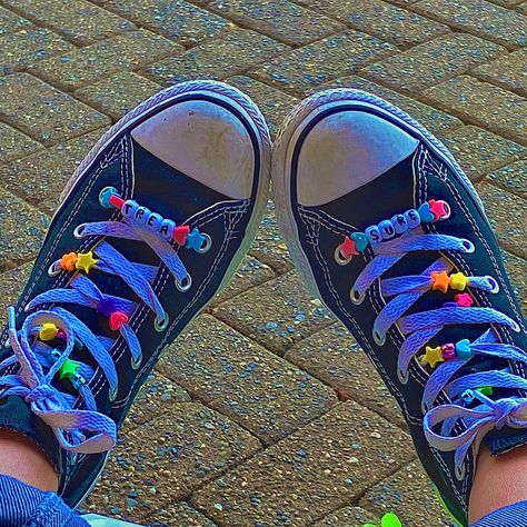 Indie Converse, Kid Core Aesthetic, Cool Converse, Converse Aesthetic, Beaded Shoes, Baby Bats, Aesthetic Indie, Indie Aesthetic, My Shoes