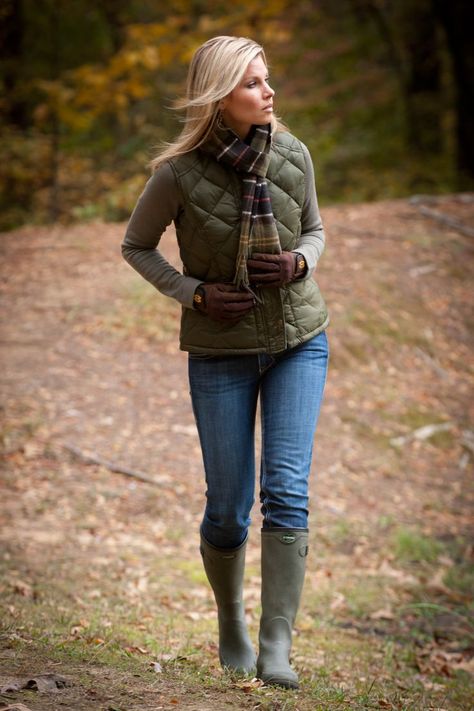 Country Winter Outfits, English Country Fashion, Mode Tips, Country Style Outfits, Country Casual, Country Wear, Country Fashion, Mode Casual, Thanksgiving Outfit