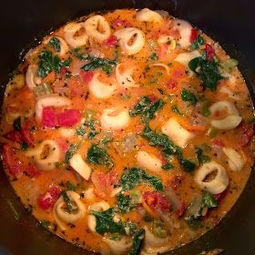 Tortellini Soup Crockpot, Soup Spinach, Cheese Tortellini Soup, Tomato Tortellini, Spinach Tortellini Soup, Sausage Tortellini Soup, Tomato Tortellini Soup, Spinach Tortellini, Tomato Spinach