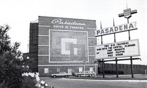 Pasadena Texas, Vintage Movie Theater, Drive In Theater, Movie Theaters, Texas History, Drive In Movie, Soda Fountain, Vintage Movie, Stars At Night