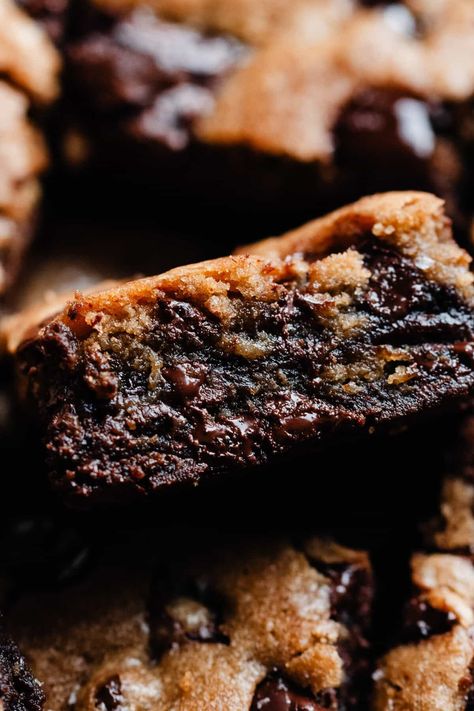 Brookies combine fudgy brown butter brownies with chewy chocolate chip cookies! Layering the two batters in a specific way ensures that everything bakes evenly without one layer over baking. Brown Butter Brownies, Butter Brownies, Chewy Chocolate Chip, Chewy Chocolate Chip Cookies, Espresso Powder, Brownie Batter, Sweet Pastries, Chocolate Chip Cookie Dough, Bittersweet Chocolate