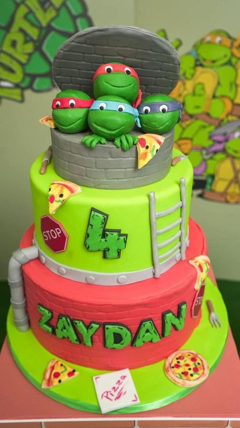 Young Mama Blog Ninja Turtles Cake Ideas, Ninja Turtle Birthday Theme, Tmnt Birthday Party Ideas, Ninja Turtle Birthday Party, Hot Wheels Themed Birthday Party, Turtle Birthday Party, Ninja Turtle Birthday Cake, Ninja Turtles Cake, Turtle Ninja