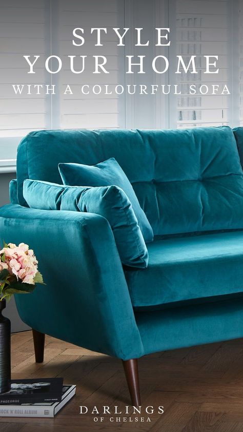 Modern Living Room Ideas Home, Blue Living Room Ideas, Pastel Interiors, Sofas Vintage, Modern Fabric Sofa, Furniture Blue, Velvet Sofas, Velvet Corner Sofa, British Interior