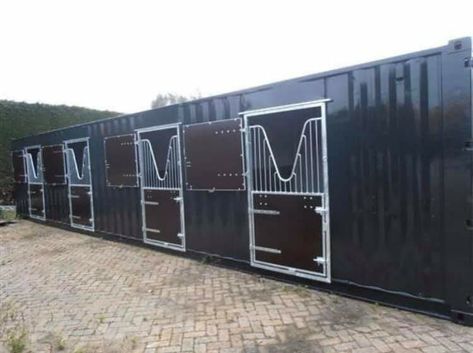 Container Stables, Pasture Shelter, Horse Shed, Horse Farm Ideas, Container Homes For Sale, Barn Stalls, Stable Ideas, Horse Shelter, Container Buildings