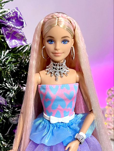 Barbie Doll Hairstyles Step By Step, Barbie Hairstyles For Dolls, Hairstyles For Dolls, Barbie Ootd, Barbie Doll Hairstyles, Barbie Hairstyles, Lego Elves, Barbie Hairstyle, Custom Barbie