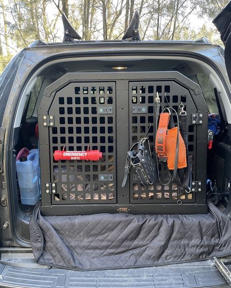 Dog Car Organization, Dog Crate Car Setup, Dog Gear Organization, Dog Box For Truck, Backyard Dog Area, Dogs Room, Dog Van, Dog Closet, Dog Travel Crate