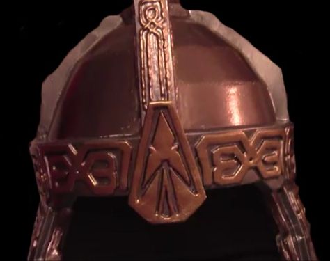 DIY Gimli Helmet (Pepakura tutorial) Gimli Costume Diy, Gimli Costume, Gimli Helmet, Bracers Diy, Diy Helmet, Tunic Tutorial, Larp Costumes, Woodland Elf, Kids Theater