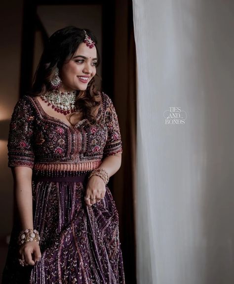 Arati podi engagement Lehenga Arathi Podi, Arati Podi, Funny Compliments, Gates Design, Purple Princess, Best Fashion Designers, Pose Style, Wedding Costume, Wedding Costumes