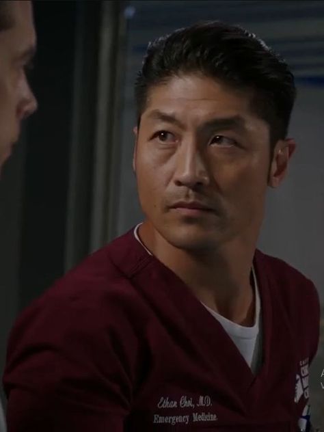 Chicago Med Ethan, Ethan Choi, Brian Tee, Chicago Family, Chicago Shows, Chicago Med, Fantasy Book, Fantasy Books, Brain