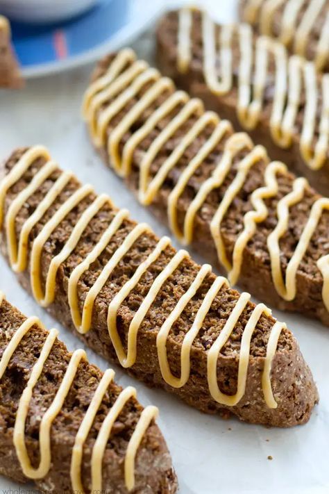 Chocolate Biscotti with Peanut Butter Cream Cheese Glaze Mandel Bread, Peanut Butter Glaze, Peanut Butter Cream Cheese, Meltaway Cookies, Italian Biscotti, Chocolate Biscotti, Peanut Butter Icing, Biscotti Recipes, Almond Biscuits