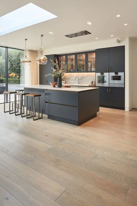 8 Kitchen Flooring Options To Know About | SheerLuxe Kitchen Designers, Kitchen Flooring Options, Open Plan Kitchen Dining Living, Open Plan Kitchen Dining, Open Plan Kitchen Living Room, Kitchen Dining Living, Kitchen And Dining Room, Classic Kitchen, Kitchen Design Plans