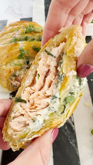 276K views · 2.2K reactions | Salmon Wellington #salmon #puffpastry #easyrecipes #Friendsgiving #fooddolls | Food Dolls | Food Dolls · Original audio Salmon Wellington Recipe, Salmon Puffs, Salmon Wellington, Wellington Recipe, Food Dolls, Easy Weekday Meals, Easy Fish Recipes, Impressive Recipes, Beef Wellington