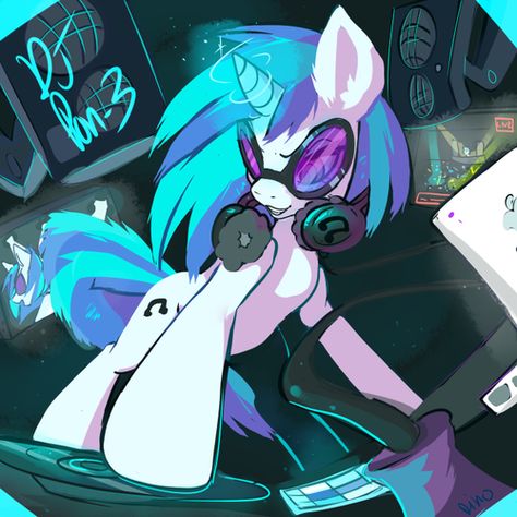 MLP FiM DJ Pon-3/Vinyl Scratch fan art - Credit goes to its original owner. Vinyl Scratch, Mlp Comics, Mlp Characters, Memes Lol, My Lil Pony, Mlp Fan Art, My Little Pony Drawing, My Little Pony Characters, Mlp Pony