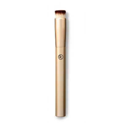 Sonia Kashuk™ Essential Flat-top Concealer Brush No. 172 : Target Top Concealers, Target Makeup, Essential Makeup Brushes, Travel Makeup Brushes, Sonia Kashuk, Knitting Tips, Concealer Makeup, Liquid Concealer, Eye Makeup Designs