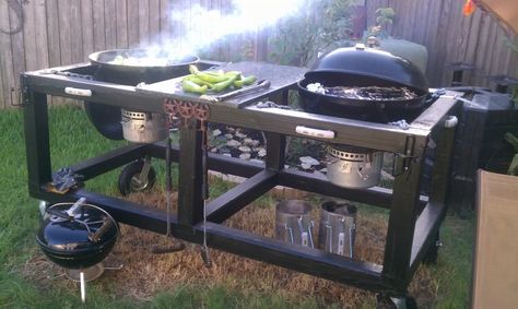 Anyone know of a Weber Kettle Table Mod? - Page 2 - The BBQ BRETHREN FORUMS. Diy Small Garden Ideas, Weber Grill Table, Weber Kettle Grill, Diy Small Garden, Bbq Equipment, Weber Kettle, Grill Cart, Outdoor Grill Station, Diy Grill