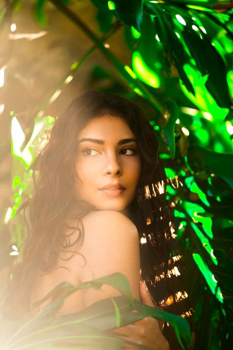 Editorial Photoshoot in a Tropical Forest Photographed By Penélope Subtil Forest Editorial, Tropical Studio, Tropical Photoshoot, Pop Fizz Clink, Editorial Photoshoot, Dress Photoshoot, Forest Photos, Studio Portrait, Island Art