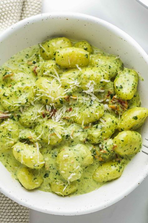 Healthy Gnocchi Sauce, Basil Pesto Chicken Gnocchi, Vegan Pesto Gnocchi Recipes, Lemon Pesto Gnocchi, No Meat Comfort Food, Creamy Basil Pesto Gnocchi, Gnocchi With Pesto Sauce, What To Eat With Gnocchi Dishes, Easy Meal Ideas Vegetarian