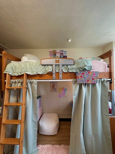 Dorm Curtains Bed, High Dorm Room Bed, Lofted Dorm Bed With Curtains, Dorm Under Bed Ideas, Dorm Mega Bed, University Of Michigan Dorm Room, College Dorm Room Ideas Lofted Beds Aesthetic, Dorm Lofted Bed Ideas, Umich Dorm Room