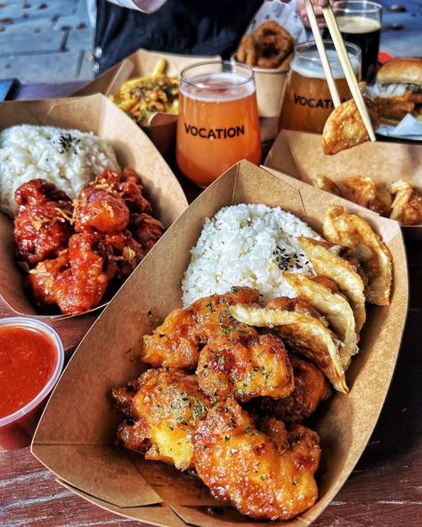 EATMCR 🍜 on Instagram: "KOREAN FRIED CHICKEN, FRIED DUMPLINGS AND PINTS DOWN AT SOCIETY FOOD HALL. Get down to @society.mcr this weekend for all three. Society is one of the newer foodhalls in Manc. It has the biggest collection of beers in the city and a host of food traders including this from @yokisocialtable. Yoki Social specialises in Korean Fried Chicken with Honey Butter Chicken + Sweet and Spicy flavours but they also have Fried Mandu (Korean fried dumplings), chicken wings and Korean Mandu Korean, Dumplings Chicken, Chicken With Honey, Chicken Wing Recipes Fried, Honey Butter Chicken, Instagram Korean, Corn Cheese, Fried Dumplings, Korean Fried Chicken