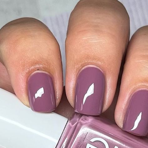 Island Hopping Essie, Dusty Lilac, Island Hopping, Nude Nails, Essie, Nail Ideas, Lilac, Nails, Purple