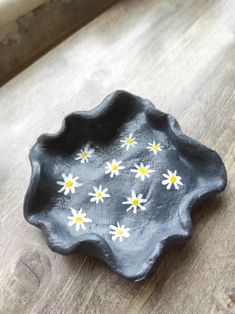 #clay #dish #holder #jewelleryholder #claydish #flower #clayflower #clayholder Clay Dish, Flower Clay, Dish Holder, Flowers