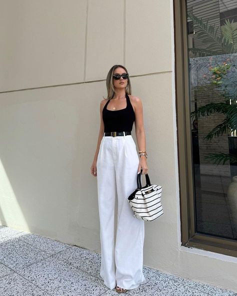 Off Duty Summer Style, Outfit Ideas Summer Elegant, Cote De Azure Outfits, Minimilastic Outfit Aesthetic, Elegant Classy Outfits For Women, Dark Feminine Outfits Summer, Neutral Outfits Women, French Fashion Women, Outfit Formal Mujer