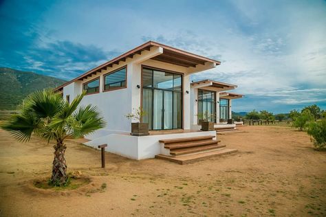 Ensenada Baja California, California Beach House, Baja California Mexico, Mexico House, Adobe House, Mexico Beach, Beach House Design, California Homes, Baja California