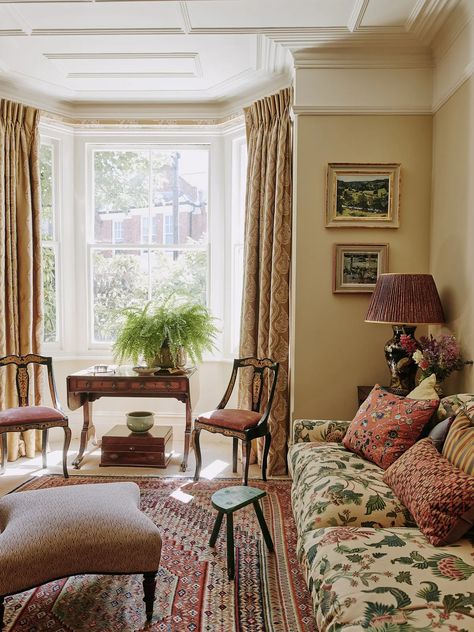 A rambling former vicarage in south London brought to life by Tamsin Saunders | House & Garden Plum Walls, Bespoke Sofas, House Interiors, Spare Bedroom, Balcony Design, South London, World Of Interiors, Main Bedroom, Drawing Room