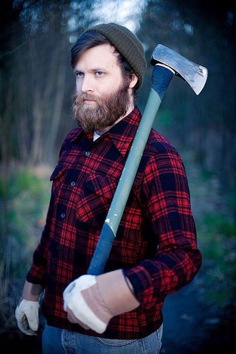 Lumber Jack! Daniels halloween Lumberjack Halloween, Lumberjack Costume, Bart Styles, Halloween Beard, Armadura Cosplay, Lumber Jack, Halloween Things, Epic Beard, Fall Sewing