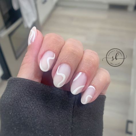 Negative Space Nails White, White Negative Space Nails, Simple Negative Space Nail Art, Pink And White Abstract Nails, Light Pink And White Nails, Rainbow Nails Designs, White Abstract Nails, Nails Negative Space, Nails Light Pink