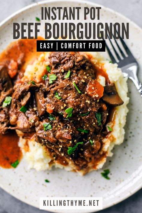 Instant Pot Beef Bourguignon, Beef Bourguignon Slow Cooker, Thyme Recipes, Drink Inspiration, Potted Beef, Pan Meals, Easy Comfort Food, Instant Pot Dinner Recipes, Easy Instant Pot Recipes