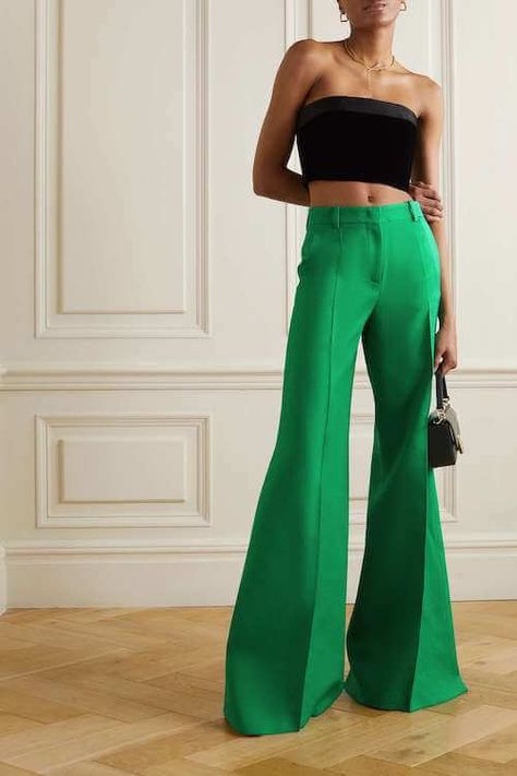 What To Wear With Green Pants For Women [2023]: 70+ Stylish Green Pants Outfit Ideas To Copy Emerald Green Pants Outfit, Mint Green Pants Outfit, Mint Pants Outfit, Green Pants Outfit Ideas, Army Green Pants Outfit, Green Trousers Outfit, Olive Pants Outfit, Olive Green Pants Outfit, Mint Pants