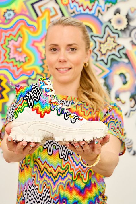 news — Jen Stark Jen Stark, Collaborative Art Projects, 8th Grade Art, Psychadelic Art, Visual System, Shoe Ideas, Collaborative Art, Yayoi Kusama, Street Artists