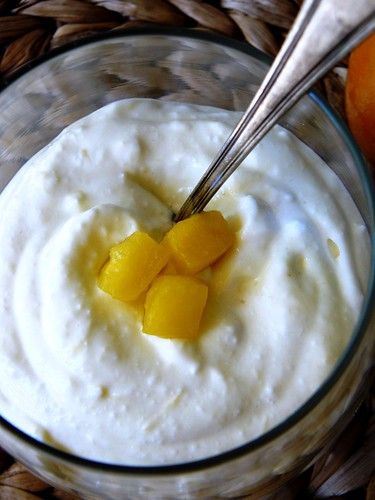 elt: Cottage cheese pineapple parfait Pineapple Cottage Cheese Recipes, Cottage Cheese Parfait, Cottage Cheese Pineapple, Pineapple Parfait, Pineapple Breakfast, Cottage Cheese Dessert Recipes, Mediterranean Desserts, Ww Snacks, Cottage Cheese Desserts