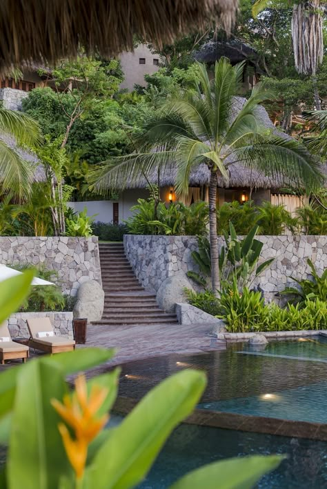 Punta Sayulita Resort & Residences (Photo: Petr Myska) Cottages Exterior, Tropical Resort Design, Gua Musang, Resort Landscape, Communal Area, Balinese Villa, Resort Design Plan, Xeriscape Landscaping, Tropical Luxury